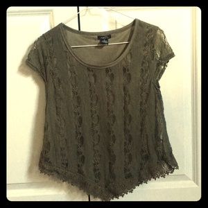 dark green lace shot sleeve tee
